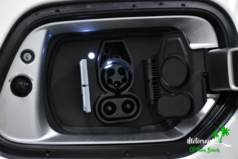 Used 2024 Rolls-Royce Spectre w/ Spectre Launch Package image 14