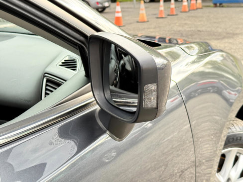 Used 2015 MAZDA MAZDA3 i Touring image 80