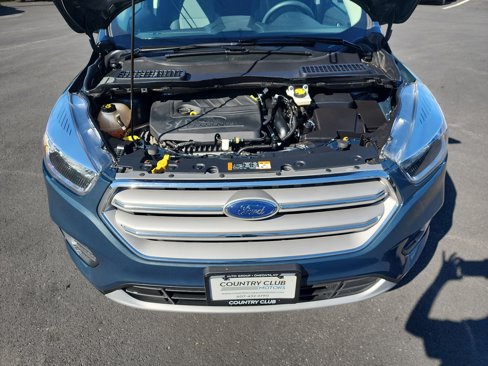 Used 2019 Ford Escape SE image 32