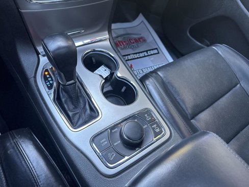 Used 2018 Jeep Grand Cherokee Overland image 19