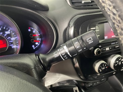 Used 2016 Kia Soul ! image 11