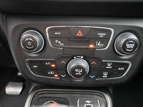 Used 2021 Jeep Compass Trailhawk image 24