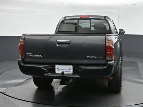 Used 2014 Toyota Tacoma PreRunner image 6