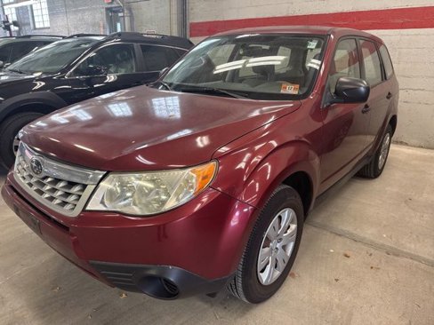 Used 2012 Subaru Forester 2.5X image 2