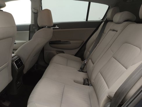 Used 2019 Kia Sportage LX image 18
