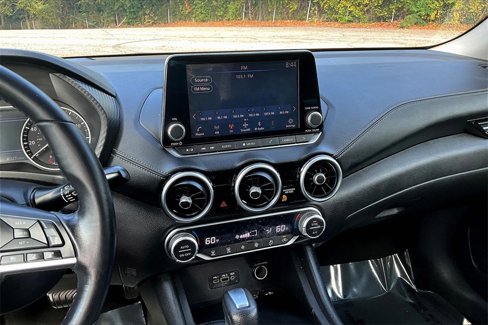 Used 2020 Nissan Sentra SV image 9