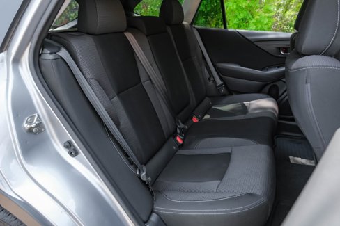 Used 2020 Subaru Outback Premium image 33