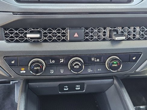 Used 2023 Honda Accord EX image 27