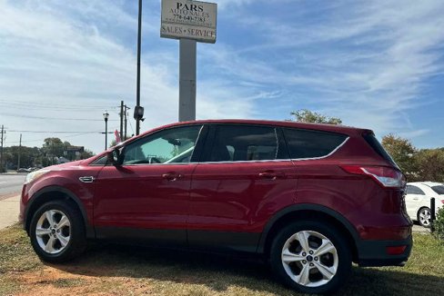Used 2016 Ford Escape SE image 3