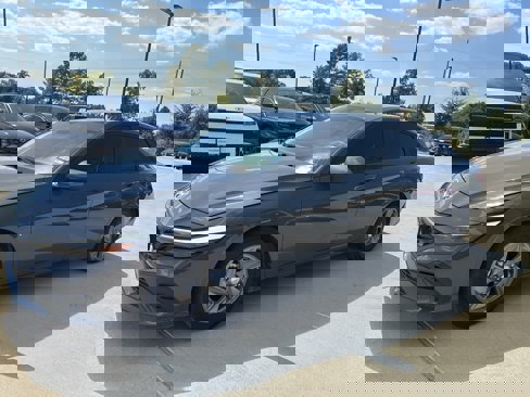 Used 2025 Hyundai Elantra SE image 7