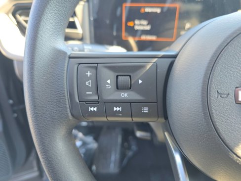 New 2025 Nissan Kicks SV w/ SV Premium Package image 28