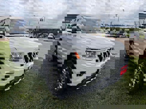 Used 2015 Jeep Grand Cherokee Limited image 4