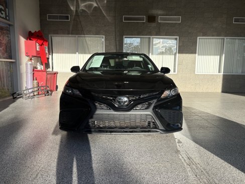Used 2021 Toyota Camry SE image 12
