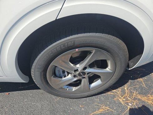 New 2026 Genesis GV70 2.5T Select image 5