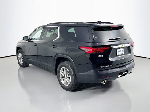 Used 2023 Chevrolet Traverse LT image 5