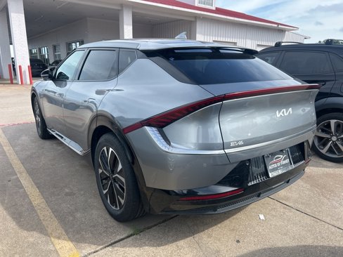 Used 2024 Kia EV6 Wind image 26