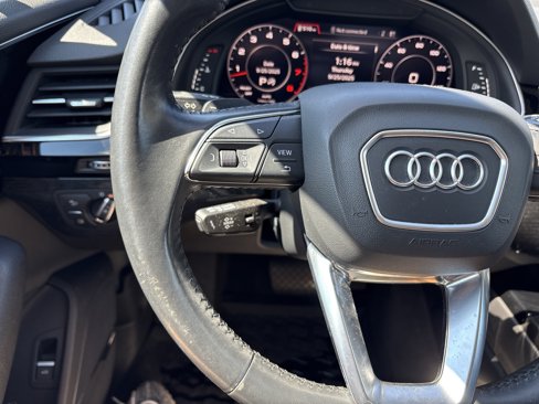 Used 2019 Audi Q7 3.0T Prestige w/ Prestige Package image 19