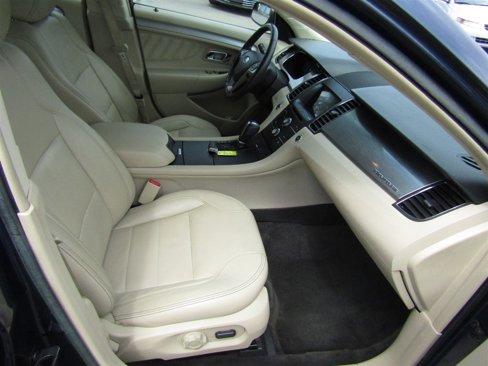 Used 2016 Ford Taurus SEL w/ Equipment Group 201A image 17