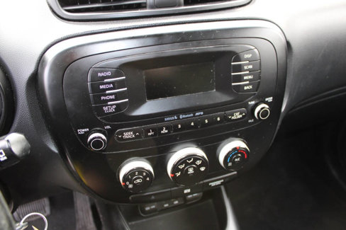 Used 2016 Kia Soul image 15