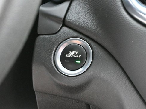 Used 2022 Chevrolet Equinox LT image 25
