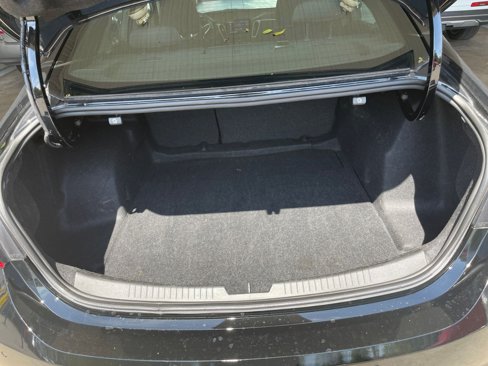 Used 2024 Chevrolet Malibu LT image 28