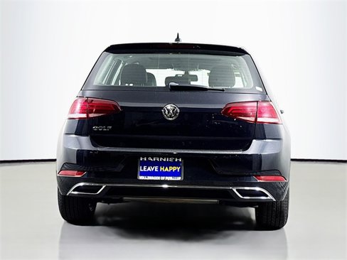 Used 2021 Volkswagen Golf 4-Door image 6