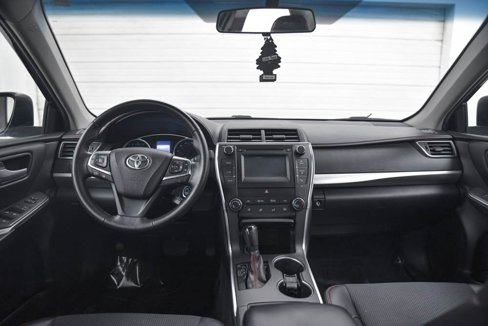 Used 2017 Toyota Camry SE image 22