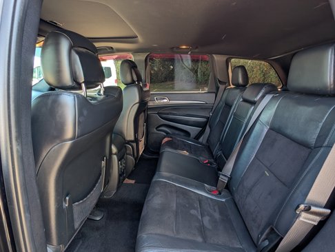 Used 2015 Jeep Grand Cherokee Altitude image 25