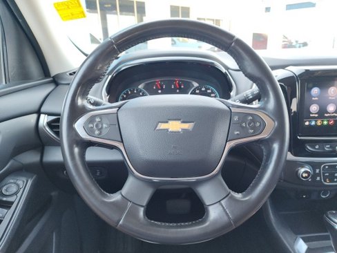 Used 2020 Chevrolet Traverse LT image 30