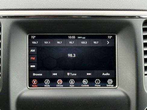 Used 2021 Jeep Grand Cherokee Laredo image 27