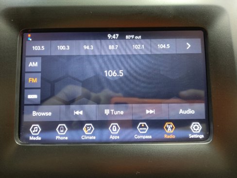 Used 2019 Jeep Cherokee Latitude w/ Popular Appearance Group image 25