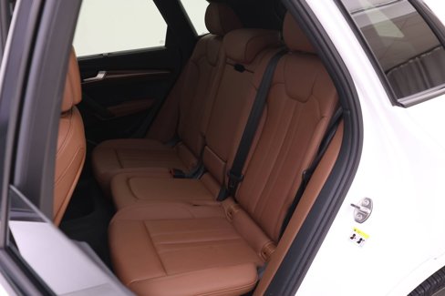 Used 2023 Audi Q5 2.0T Premium Plus w/ Premium Plus Package image 15