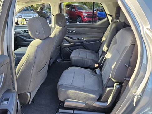 Used 2018 Chevrolet Traverse LT image 13