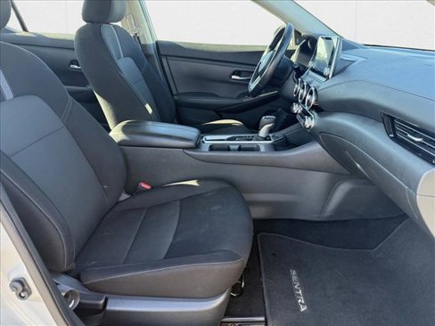 Used 2021 Nissan Sentra SV image 10
