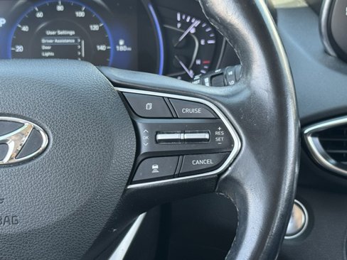 Used 2020 Hyundai Santa Fe SEL w/ Convenience + Premium Package image 18