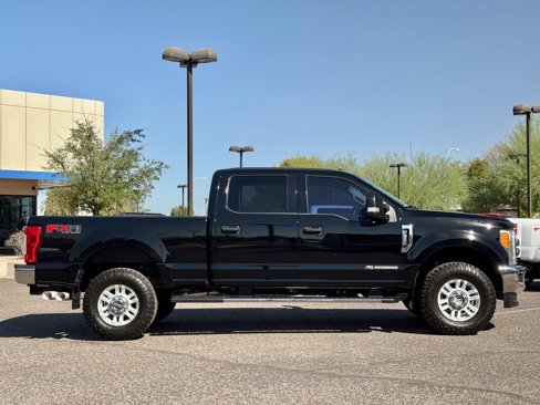 Used 2017 Ford F350 XLT w/ XLT Value Package image 4