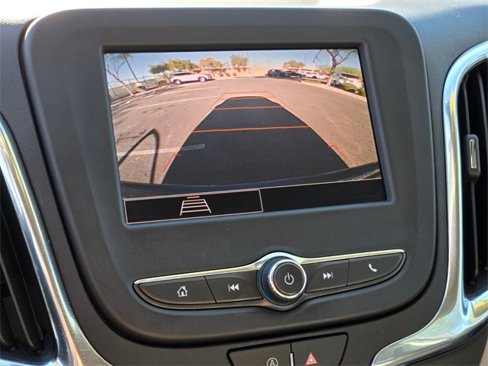 Used 2022 Chevrolet Equinox LS w/ LS Convenience Package image 30