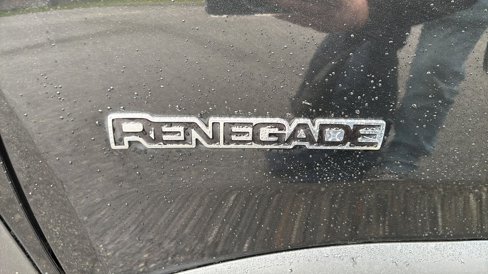 Used 2019 Jeep Renegade Latitude image 26