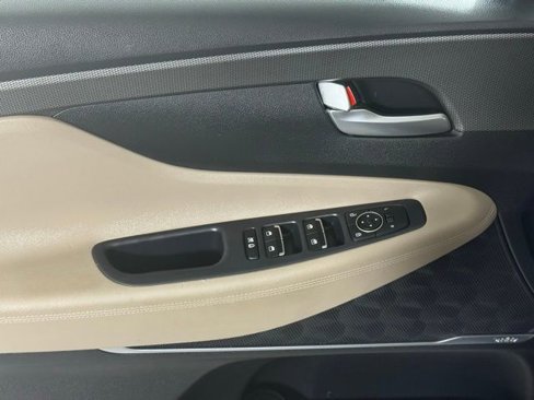 Used 2020 Hyundai Santa Fe SEL w/ Convenience Package image 14