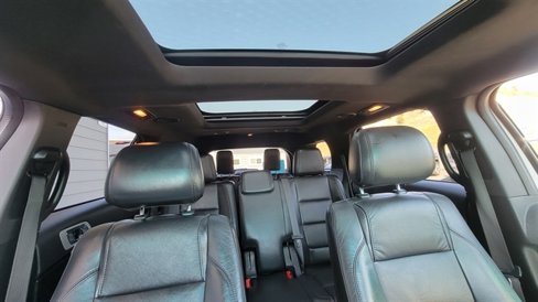 Used 2015 Ford Explorer XLT w/ Equipment Group 202B image 29