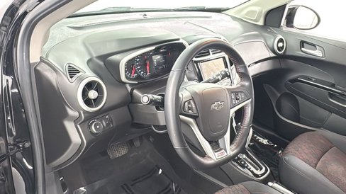 Used 2018 Chevrolet Sonic LT w/ Convenience Package image 35