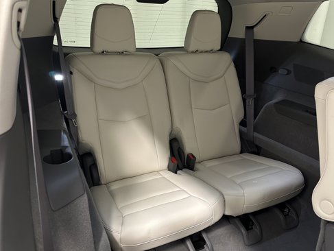 Used 2023 Cadillac XT6 Premium Luxury image 24
