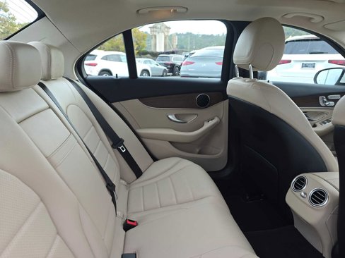Used 2021 Mercedes-Benz C 300 Sedan image 12