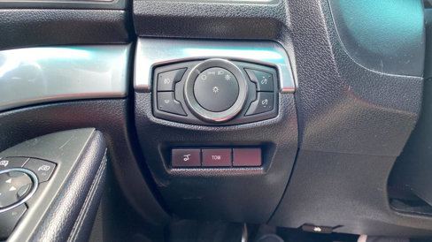 Used 2017 Ford Explorer Sport image 17