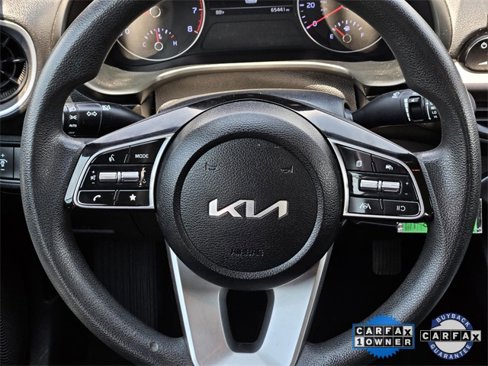Used 2023 Kia Forte LX image 28