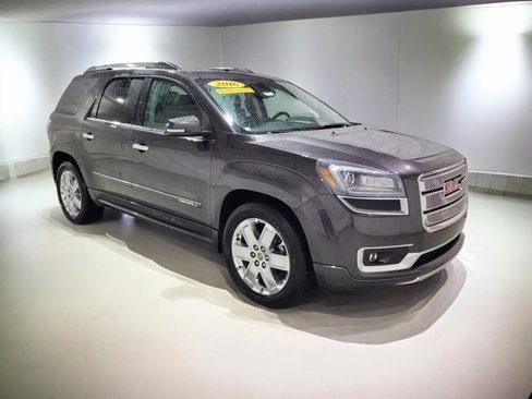 Used 2016 GMC Acadia Denali image 2
