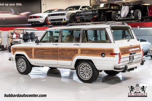 Used 1991 Jeep Grand Wagoneer image 6