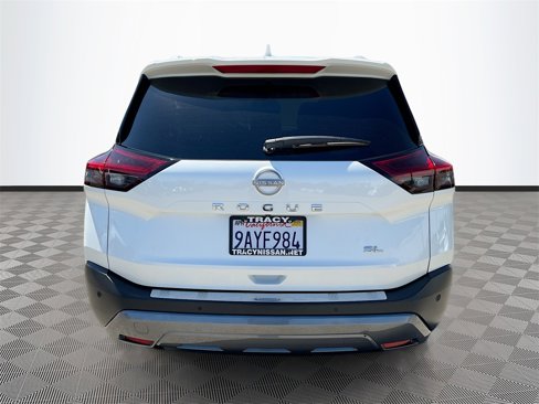 Used 2022 Nissan Rogue SL image 6