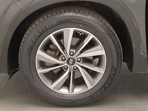Used 2020 Hyundai Santa Fe SEL w/ Convenience Package image 31