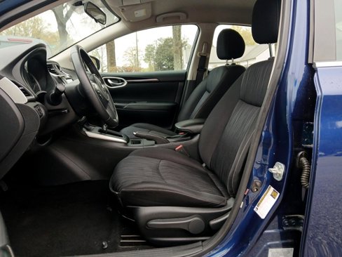 Used 2019 Nissan Sentra SV image 17